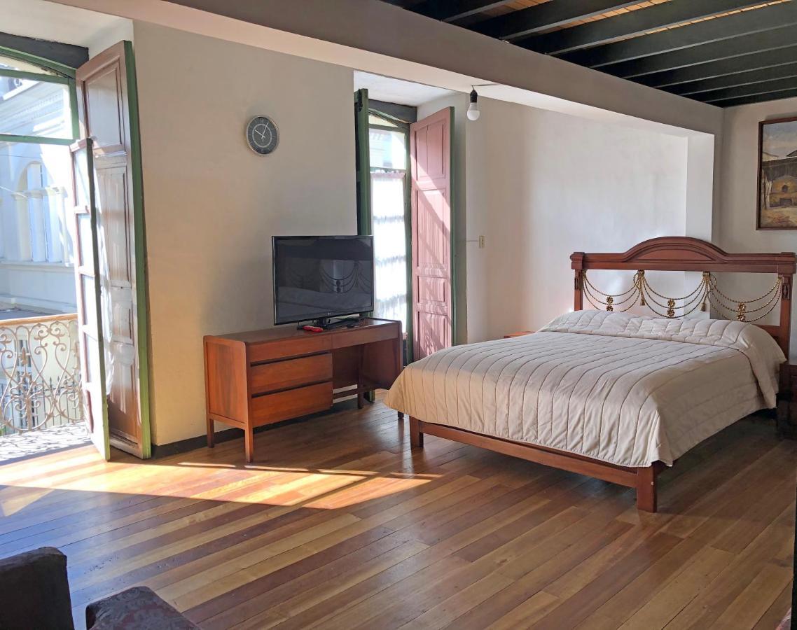 Hostal Latina Cuenca Extérieur photo