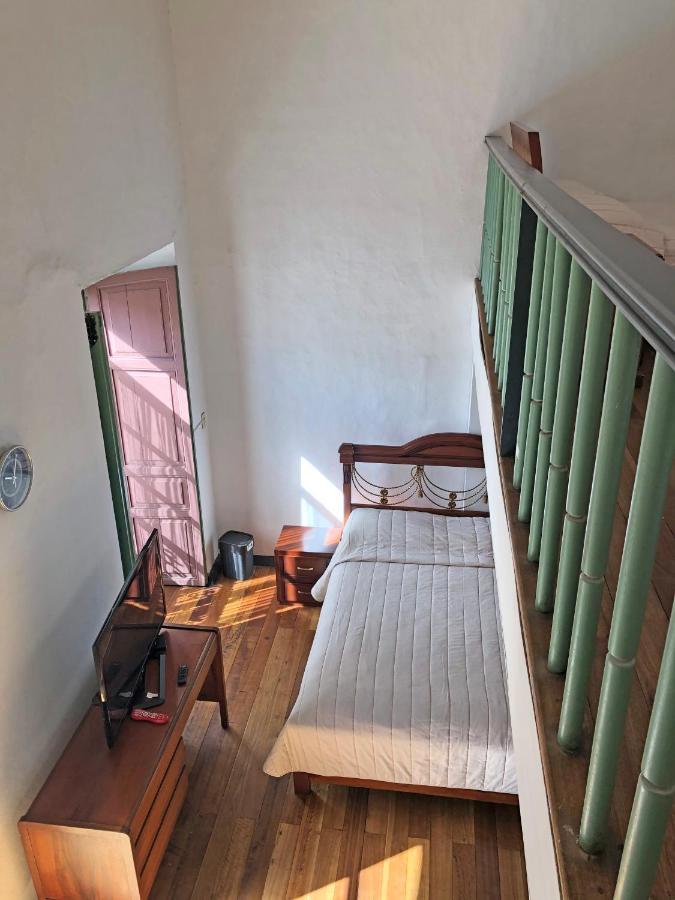 Hostal Latina Cuenca Extérieur photo