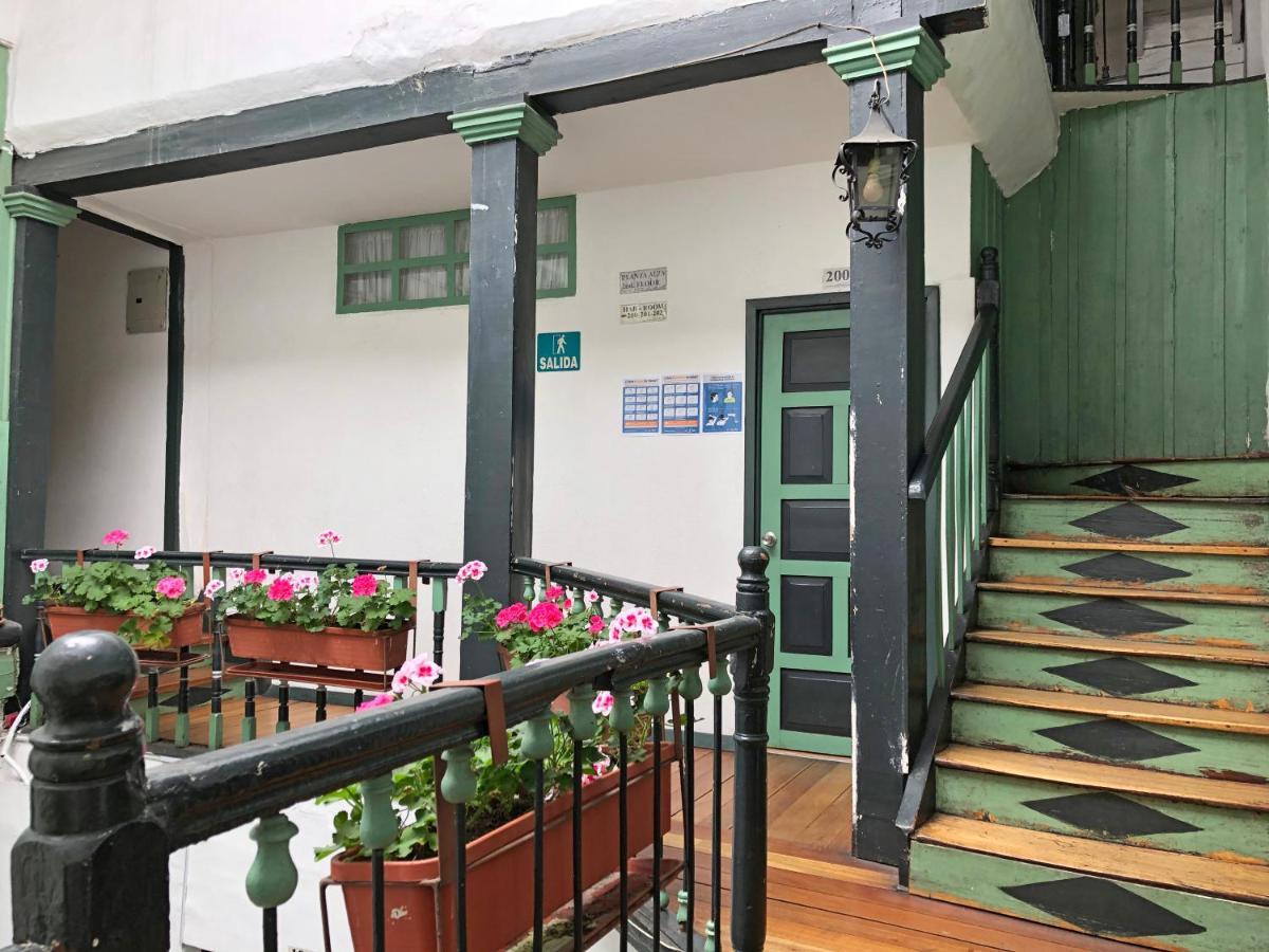 Hostal Latina Cuenca Extérieur photo