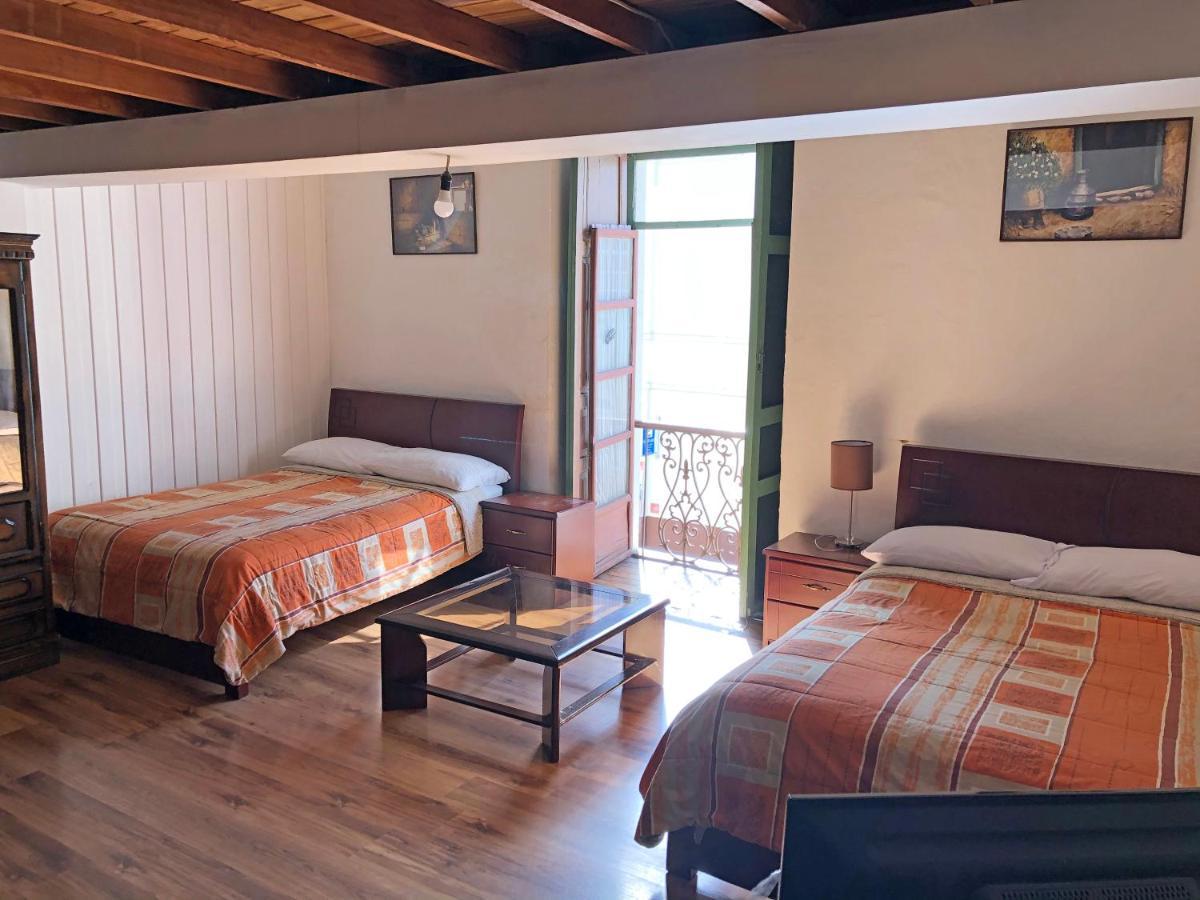 Hostal Latina Cuenca Extérieur photo