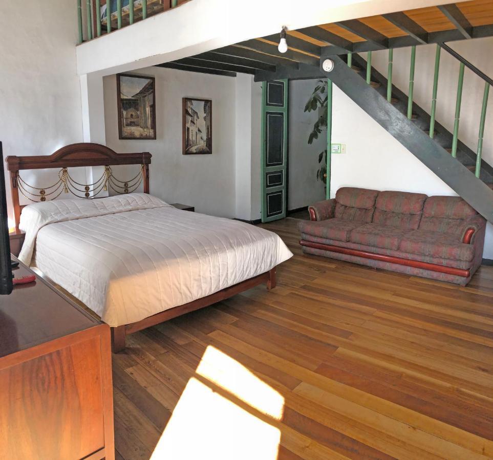 Hostal Latina Cuenca Extérieur photo