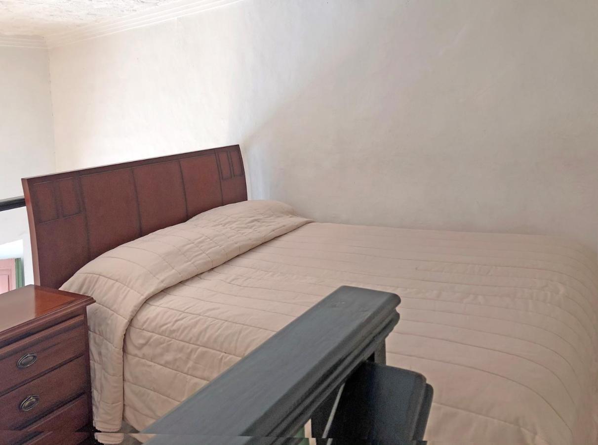 Hostal Latina Cuenca Extérieur photo