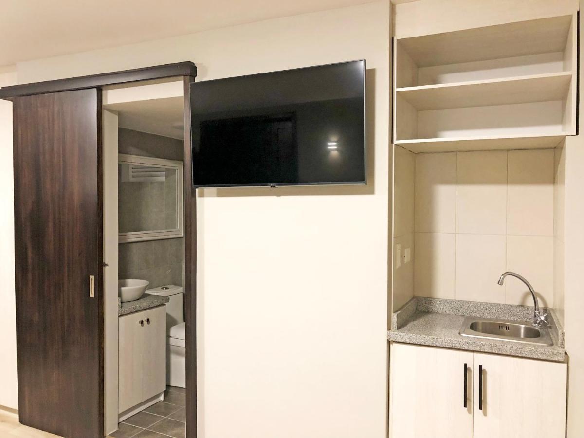 Hostal Latina Cuenca Extérieur photo
