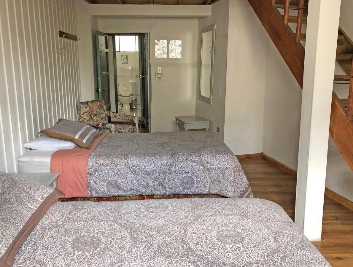 Hostal Latina Cuenca Extérieur photo