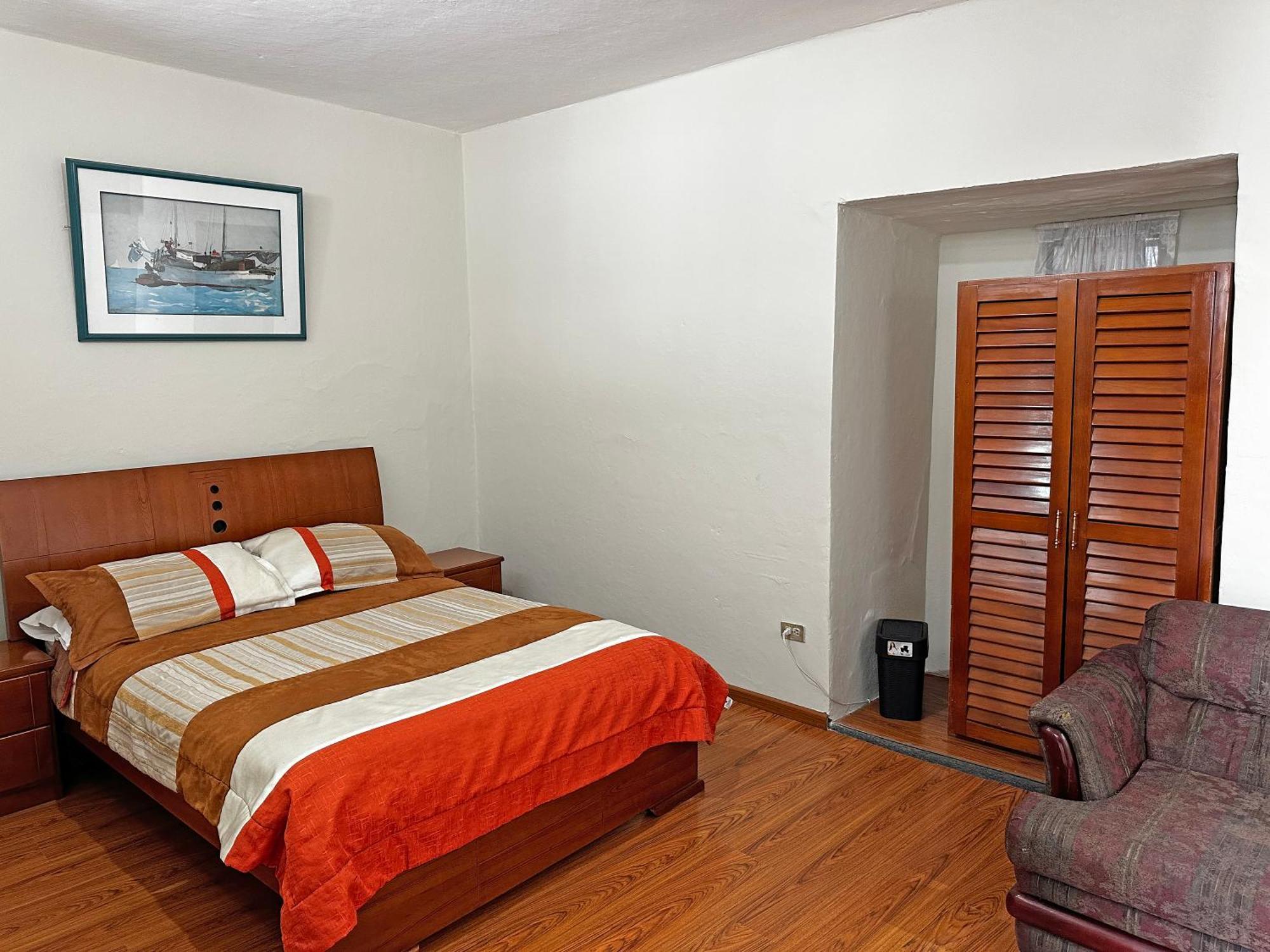 Hostal Latina Cuenca Extérieur photo